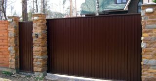 Купить откатные ворота консольные Лангепас, цена от 2853 руб.